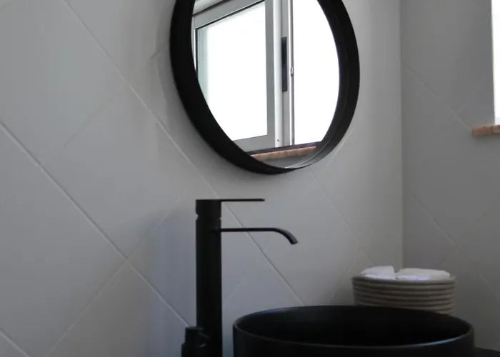 Porta 4 - Patio Do Pescador * Назаре